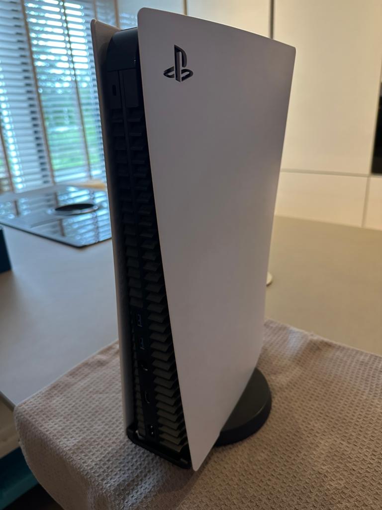 PlayStation 5 Digital Edition + Samsung 990 PRO 2TB Heatsink, Spelcomputers en Games, Spelcomputers | Sony PlayStation 5, Ophalen of Verzenden