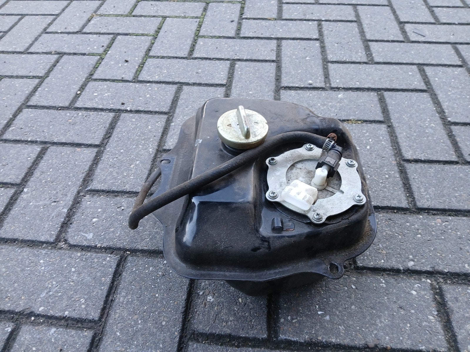 Brandstofpomp en brandstoftank gy6 rongmao, Ophalen of Verzenden, Zo goed als nieuw, Tank, Overige merken