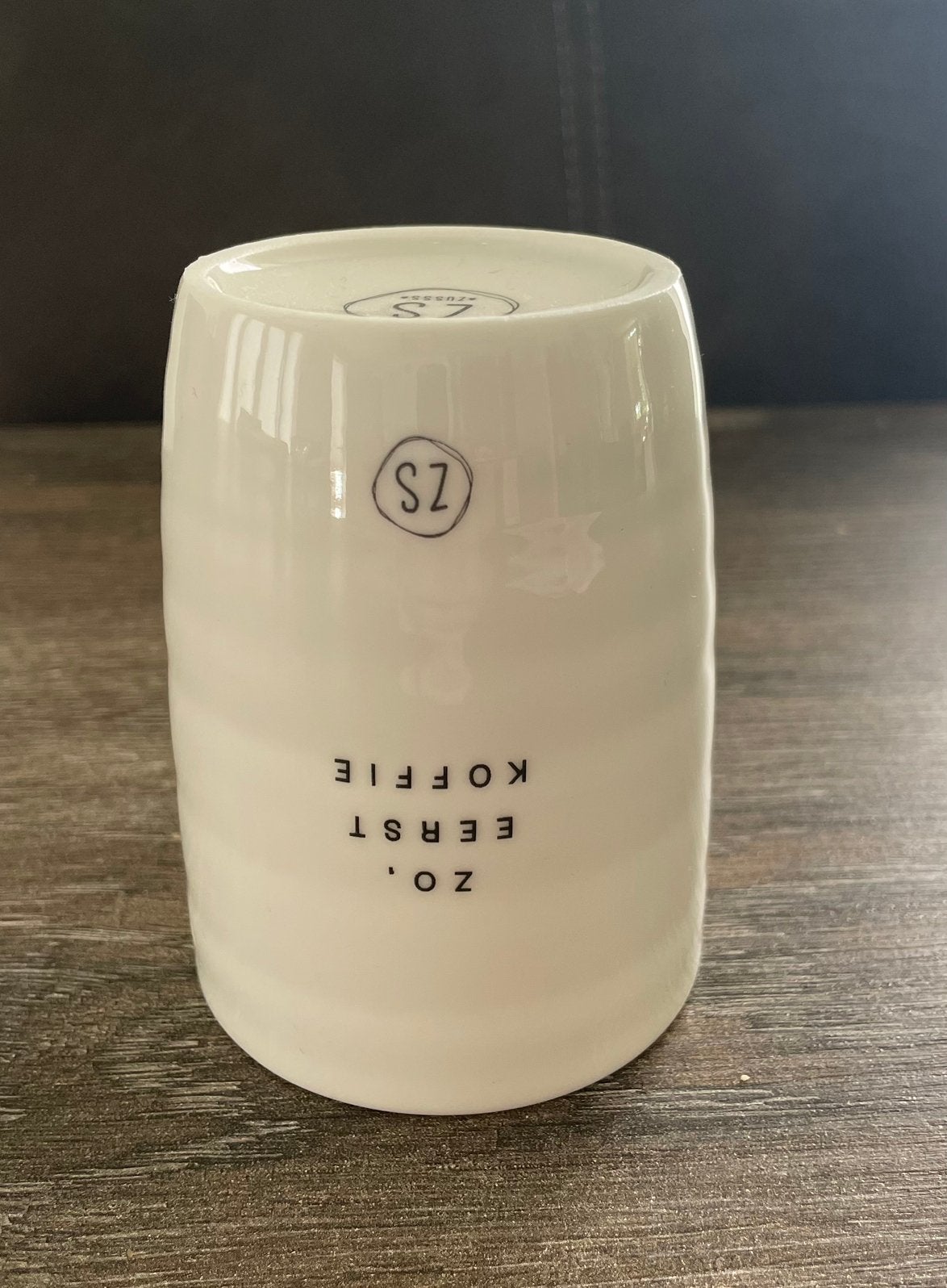 Mok ‘zo. eerst koffie’, Huis en Inrichting, Ophalen of Verzenden, Nieuw, Overige stijlen, Mok
