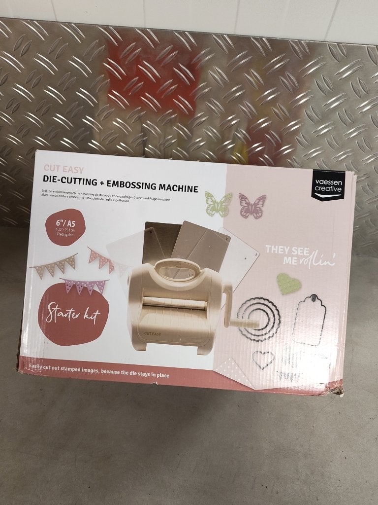 Vaessen Creative Cut Easy A5 starter kit nieuw in doos, Ophalen of Verzenden, Nieuw, Knutselwerk