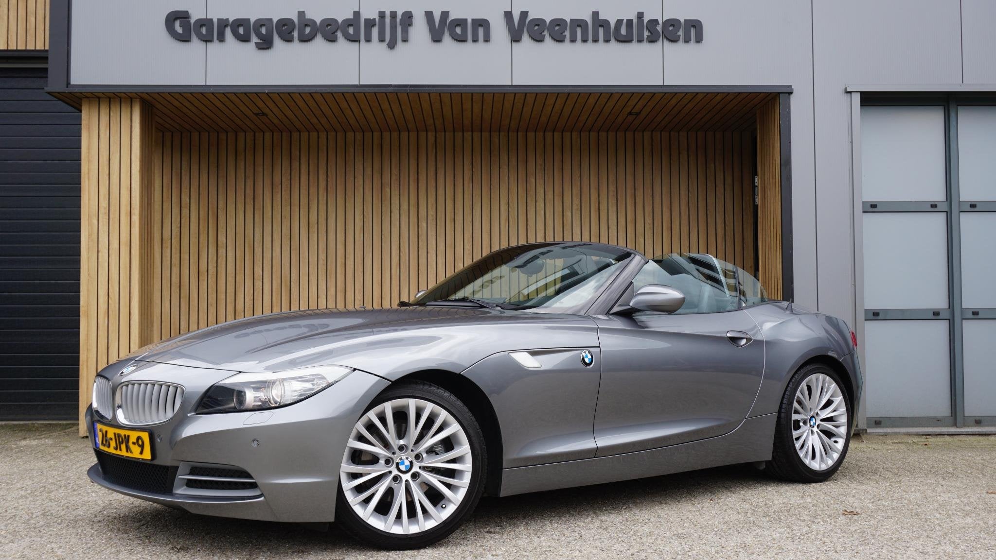 BMW Z4 Roadster sDrive 23i 204pk Handgeschakeld *6-Cilinder*, Auto's, Euro 5, Zwart, 2497 cc, Cabriolet