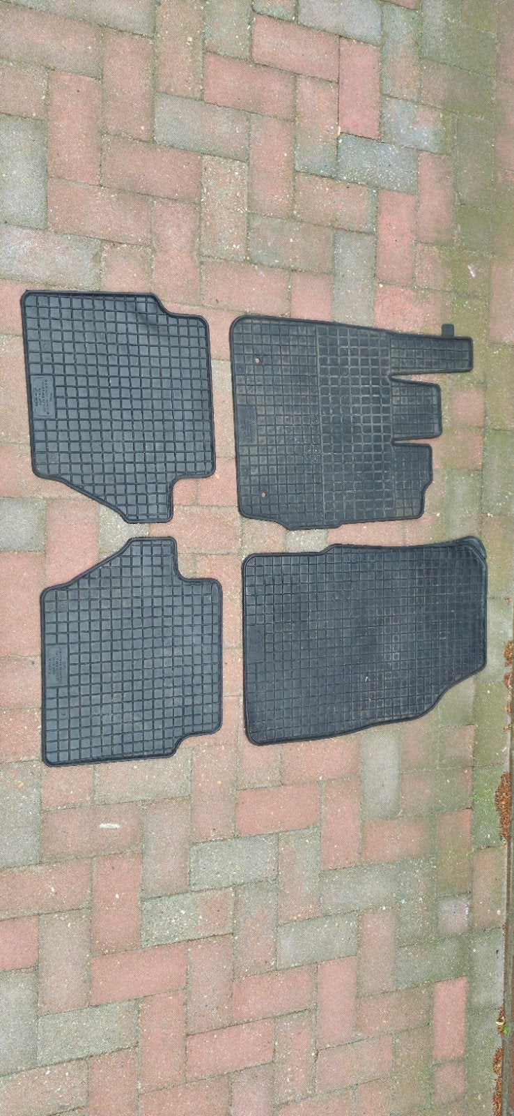 Rubberen automatten voor Ford Fiesta (vanaf 2010), Auto diversen, Automatten, Ophalen, Gebruikt