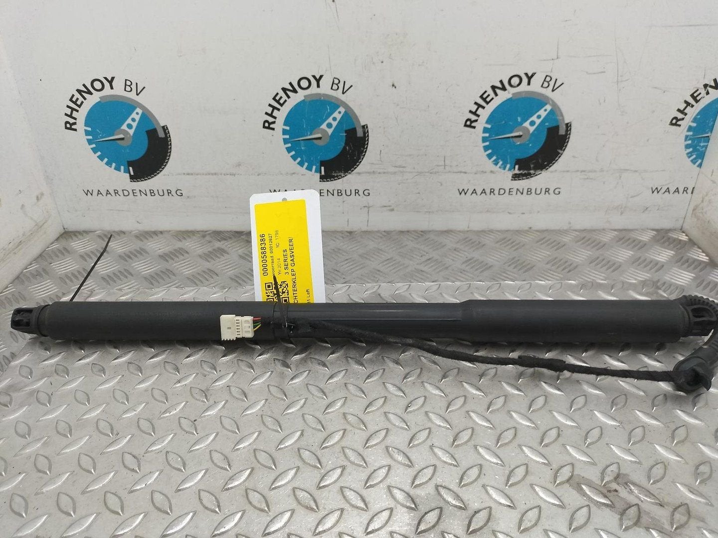 BMW 3 SERIES ACHTERKLEP GASVEER / ELEKTRISCHE SPINDEL 2014, Ophalen of Verzenden, Gebruikt, Stiba lid