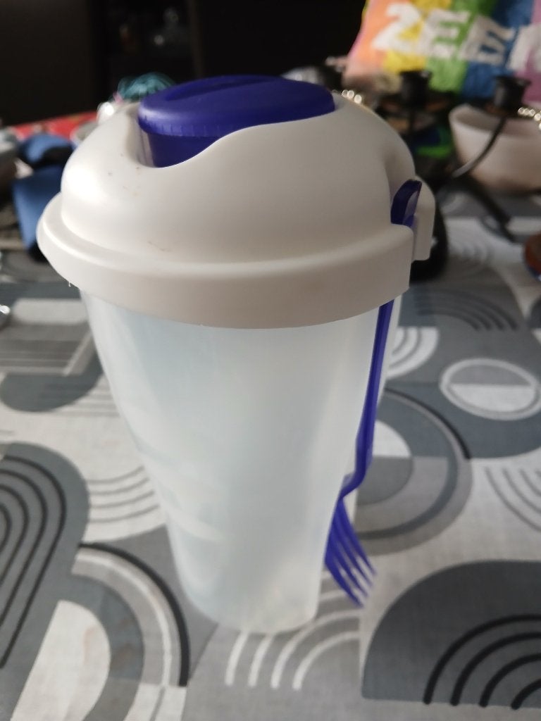 witte plastic sla beker met saus potje en vork, Ophalen, Overige typen, Zo goed als nieuw, Wit