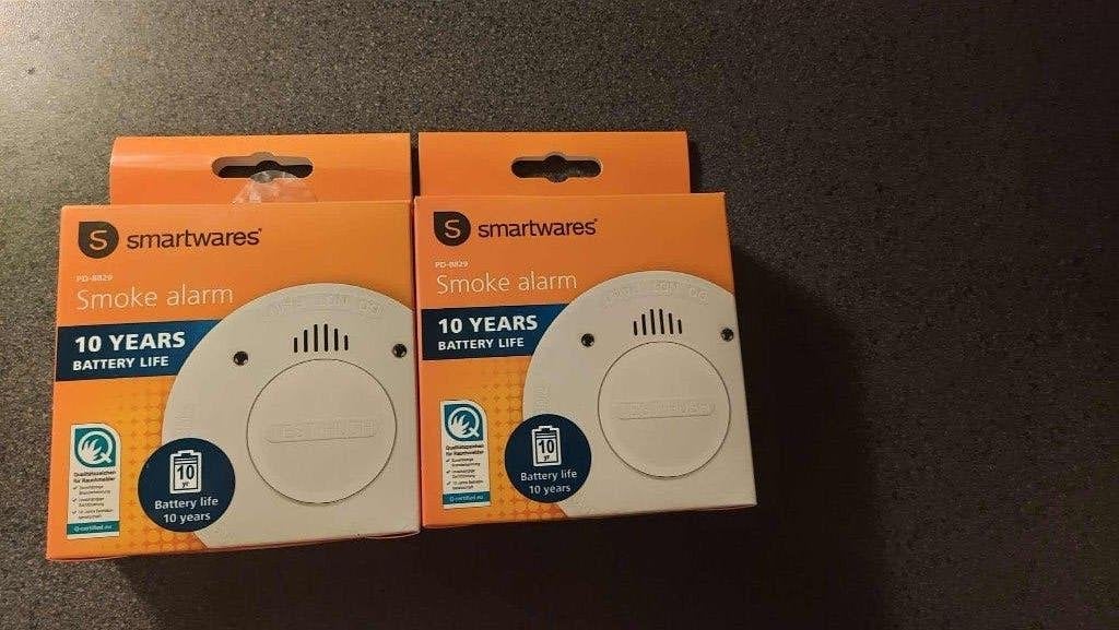ROOKMELDERS NIEUW 2 STUKS € 10,00, Doe-het-zelf en Verbouw, Ophalen, Nieuw, Detector, Sensor of Melder, Rook