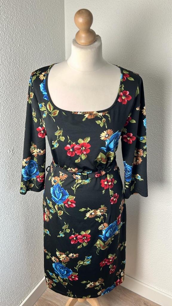 King Louie maat L leuke bloemen retro jurk 1013, Zwart, Maat 42/44 (L), Ophalen of Verzenden, Zo goed als nieuw