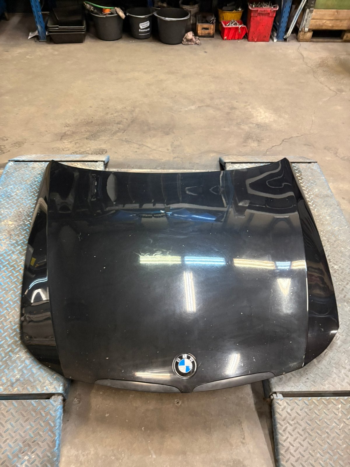 Bmw E90 E91 motorkap, Auto-onderdelen, Ophalen, BMW, Motorkap