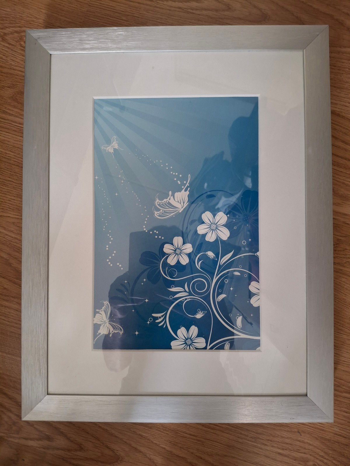 Zilverkleurige fotolijst met vlinders en bloemen, Ophalen, Zo goed als nieuw, Fotolijst, Metaal