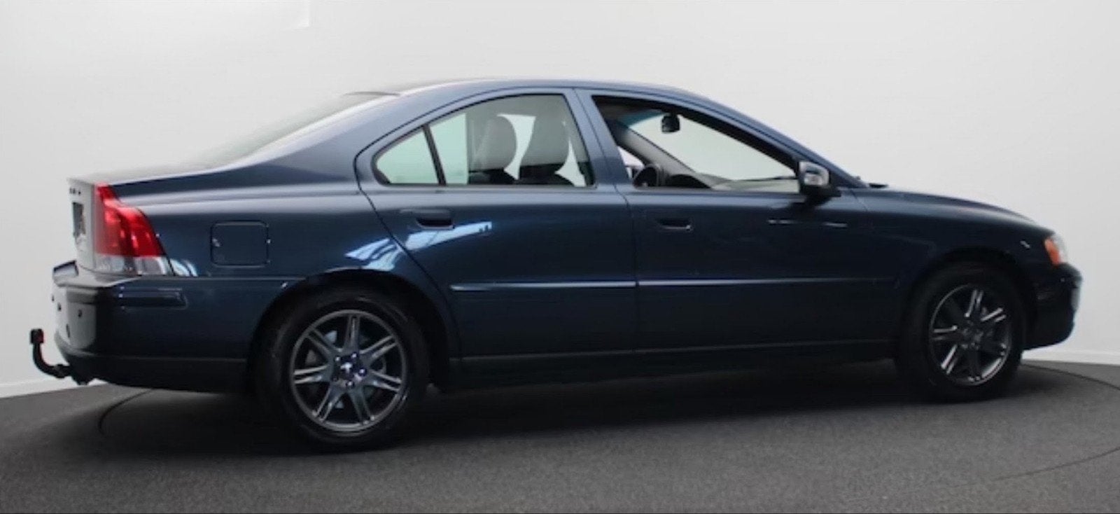Volvo S60 2.4i '08, 180pk, Prins lpg, zwart leer, nette auto, Auto's, Zwart, Blauw, 75 €/maand, 2435 cc