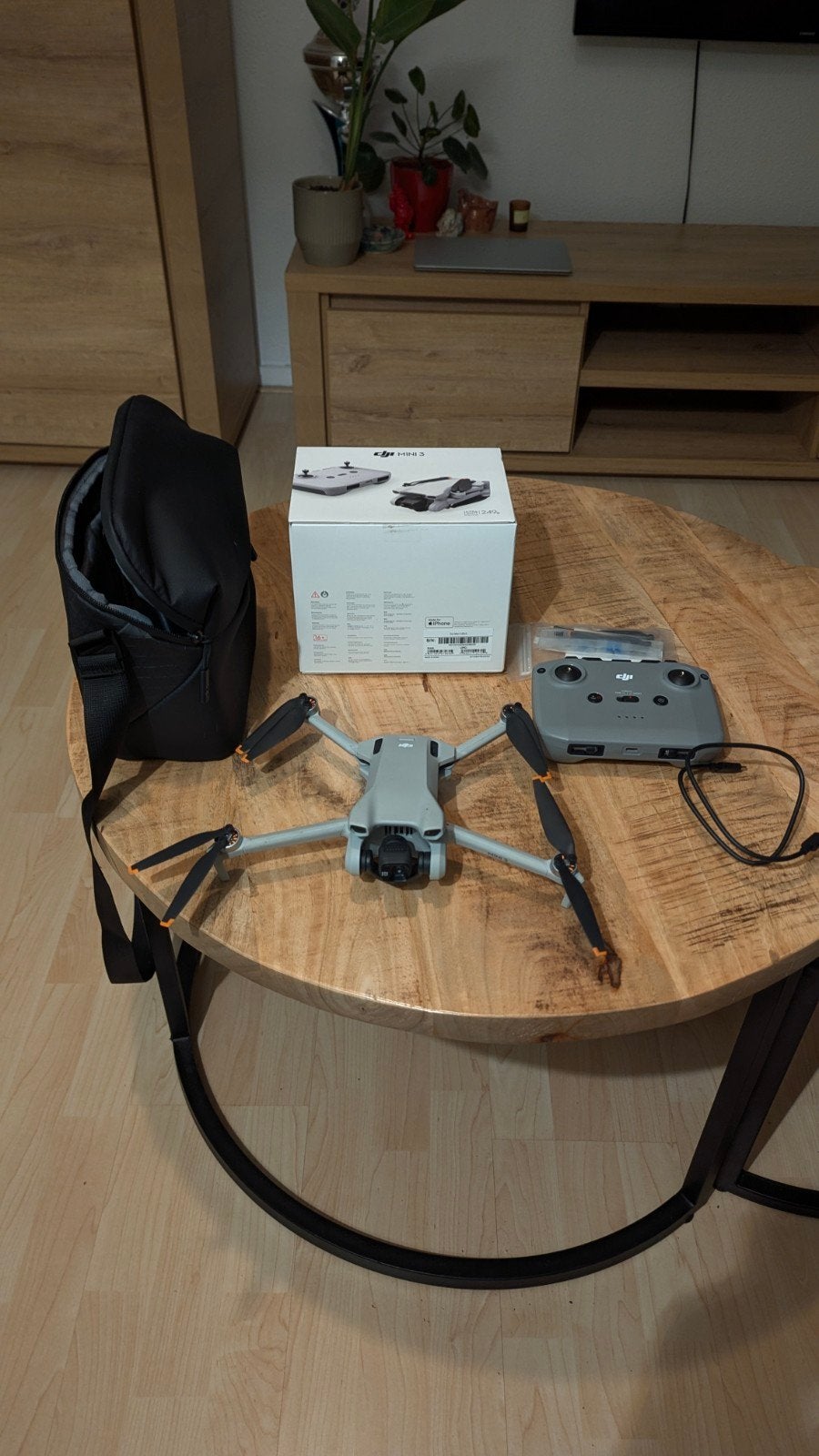 DJI Mini 3 drone - Zo goed als nieuw met accessoires, Audio, Tv en Foto, Drones, Cameradrone, Ophalen of Verzenden, Zo goed als nieuw