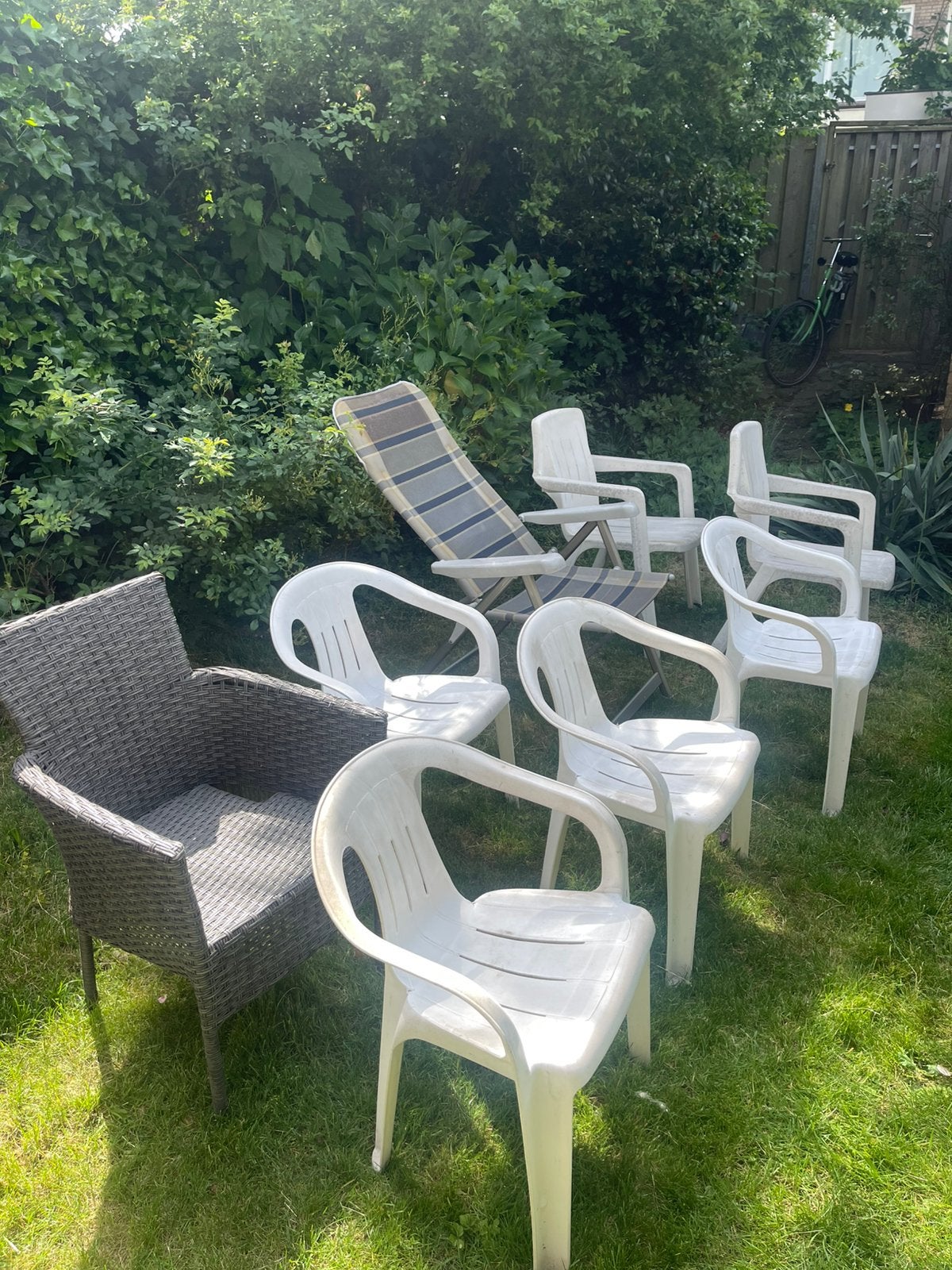 Diverse tuinstoelen, Tuin en Terras, Tuinstoelen, Ophalen, Zo goed als nieuw, Kunststof
