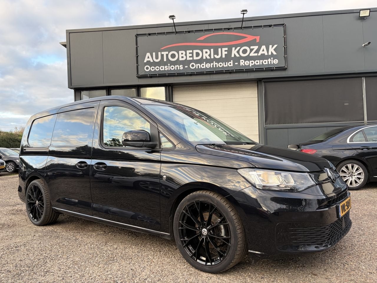 Volkswagen Caddy Cargo MAXI 2.0 TDI AIRCO CRUISE PDC TREKHAA, Auto's, Verwarmde buitenspiegels, Euro 6, Volkswagen, Zwart