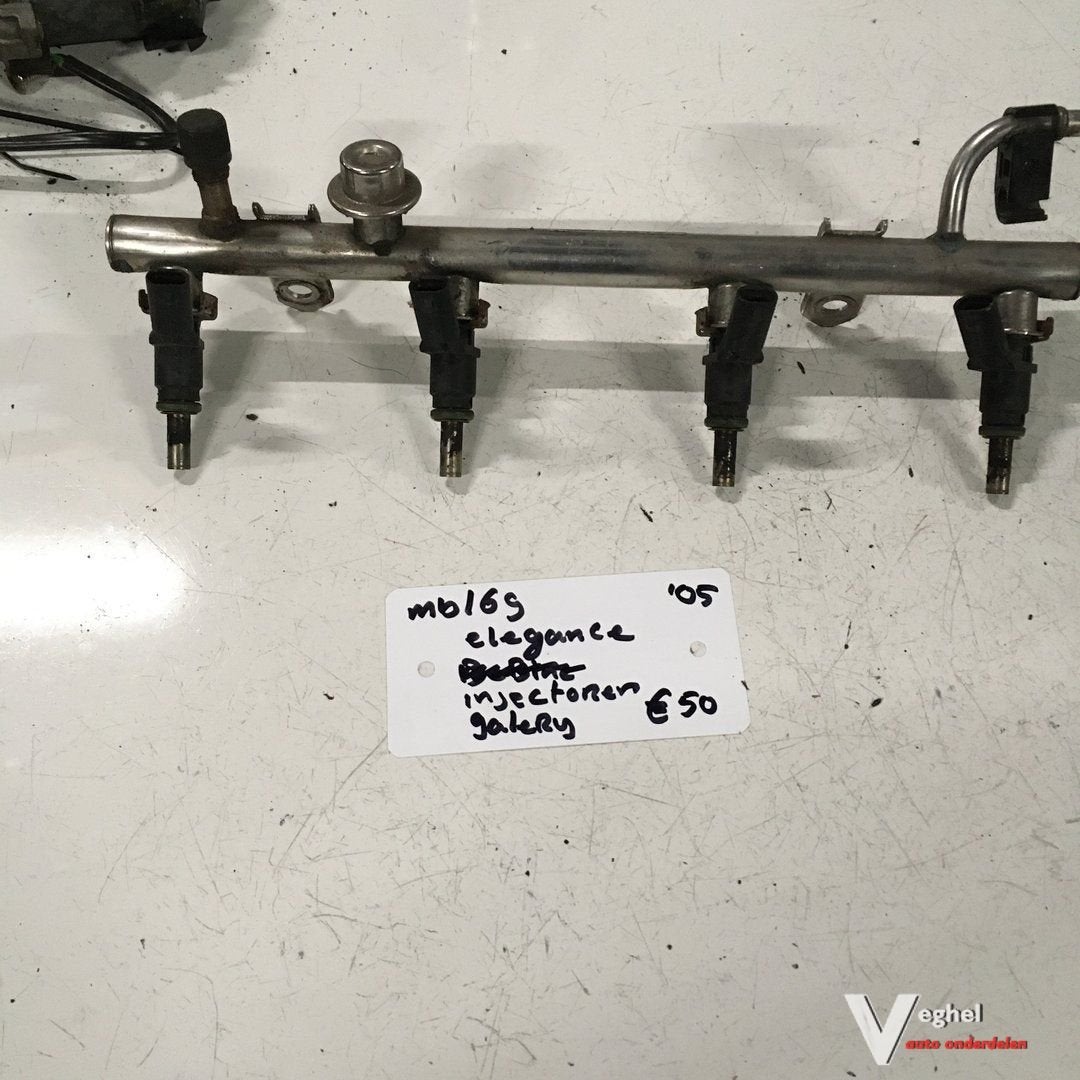 Mercedes W169 2005 Injectorengalerij, Gebruikt, -, -, Ophalen of Verzenden