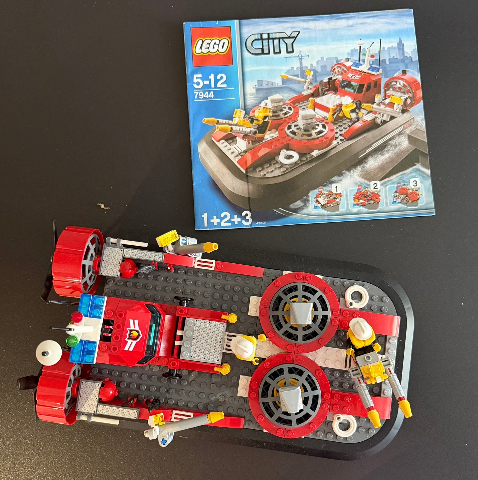 Lego City 7944 - Fire Hovercraft - Brandweer boot, Ophalen of Verzenden, Gebruikt