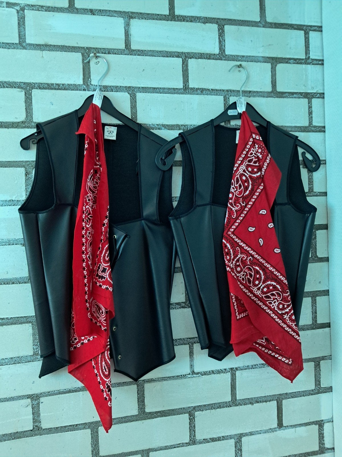 Gilets 36, Kleding | Dames, Carnavalskleding en Feestkleding, Ophalen of Verzenden, Zo goed als nieuw, Maat 36 (S), Carnaval
