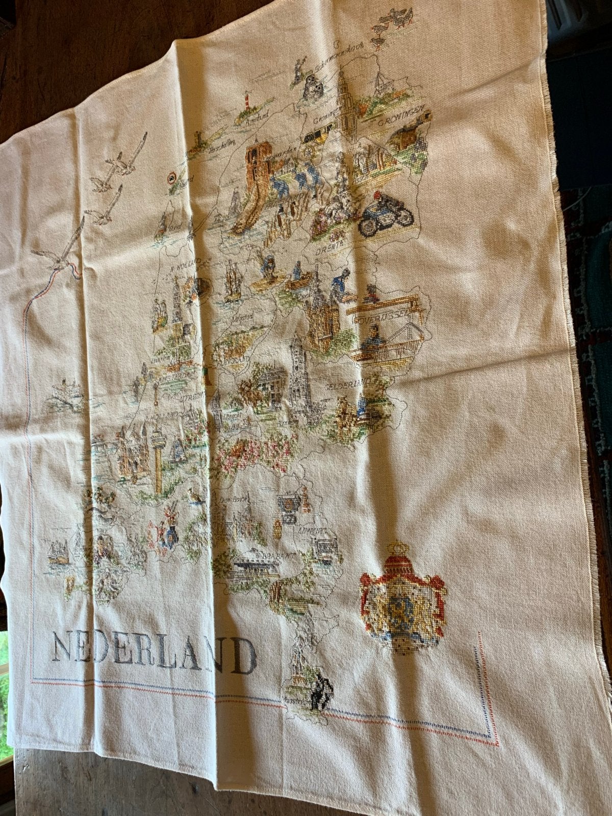 Geborduurd wandkleed merklap Nederland kaart - Handgemaakt, Ophalen of Verzenden