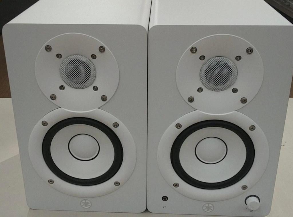 Yamaha HS4W — 4.5" Powered Studio Monitors, Audio, Tv en Foto, Professionele Audio-, Tv- en Video-apparatuur, Gebruikt, Audio