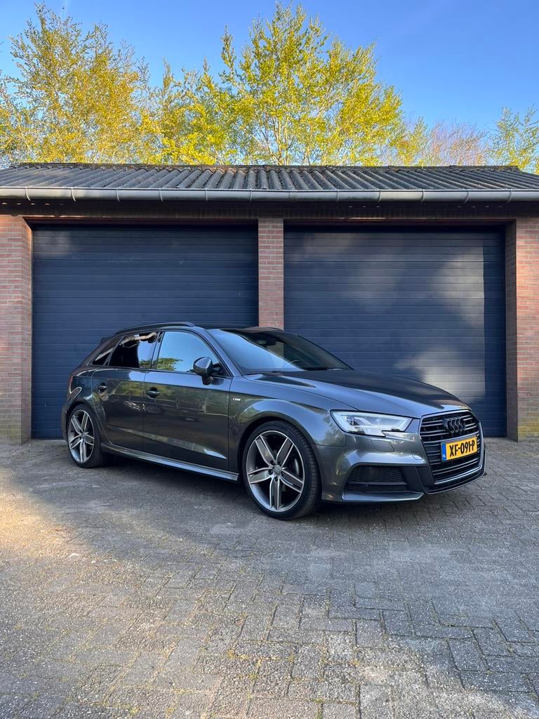 Audi A3, Automaat, 3x S-line, virtual cockpit, nette staat, 4 cilinders, Origineel Nederlands, Particulier, Te koop