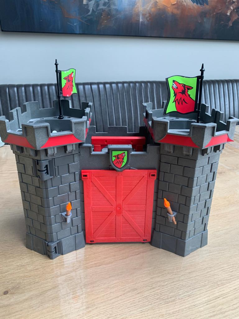 playmobil kasteel. meeneemkasteel, Kinderen en Baby's, Speelgoed | Playmobil, Ophalen of Verzenden, Zo goed als nieuw