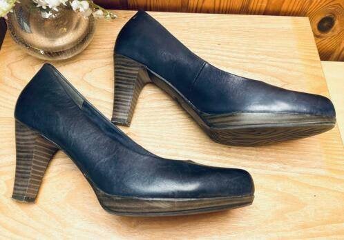 Novocento schoenen maat 37 [DM], Blauw, Ophalen of Verzenden, Zo goed als nieuw, Schoenen met hoge hakken