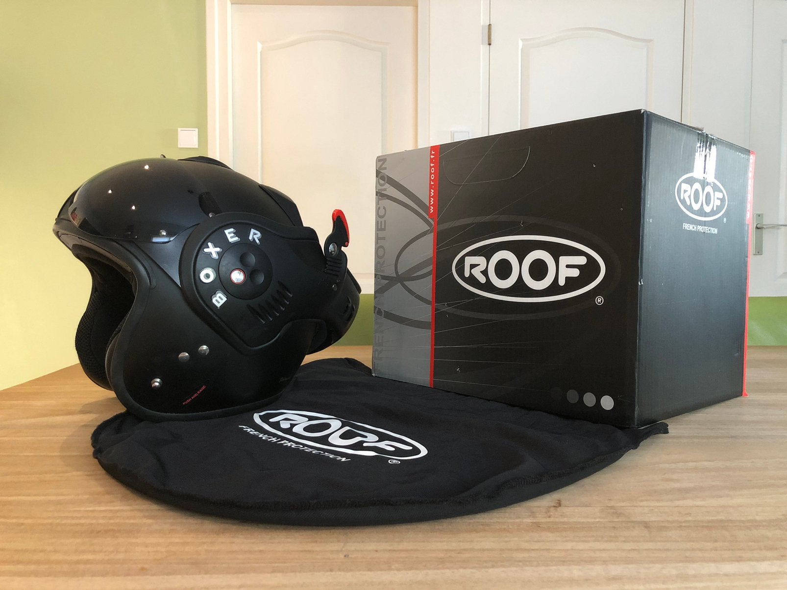 Roof Boxer - M - Smoke, Overige merken, M, Systeemhelm, Ophalen of Verzenden