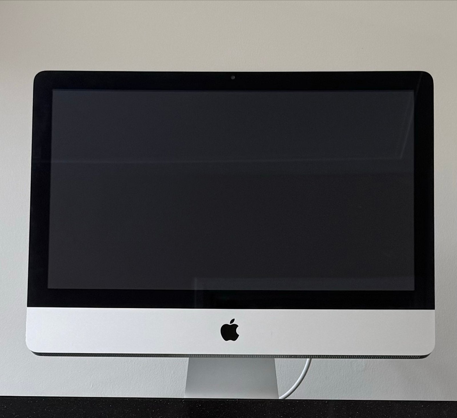 Apple iMac 21.5 inch, 500 GB, Computers en Software, Apple Desktops, Ophalen, Zo goed als nieuw, IMac, Onbekend