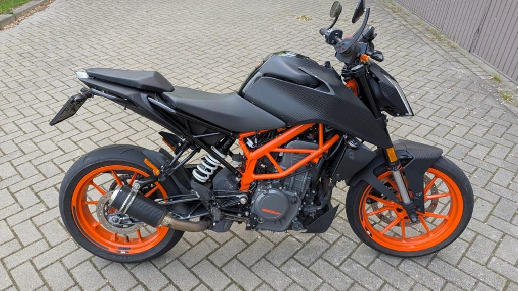 Ktm duke 390 A2 rijbewijs, Particulier, Naked bike