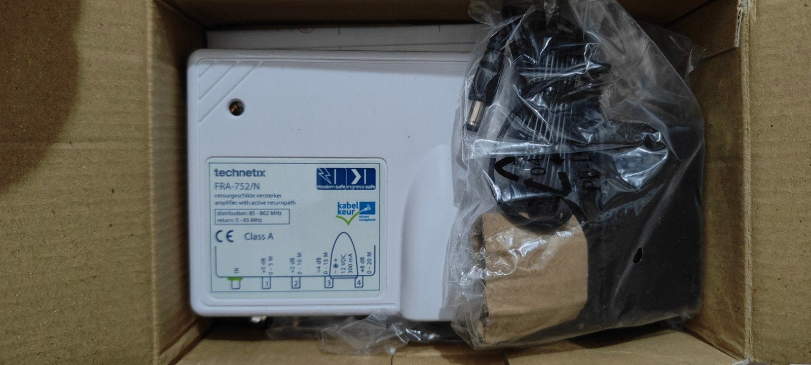 Nieuw: Technetix FRA-752/N breedbandversterker, Audio, Tv en Foto, Audiokabels en Televisiekabels, Ophalen of Verzenden, Nieuw
