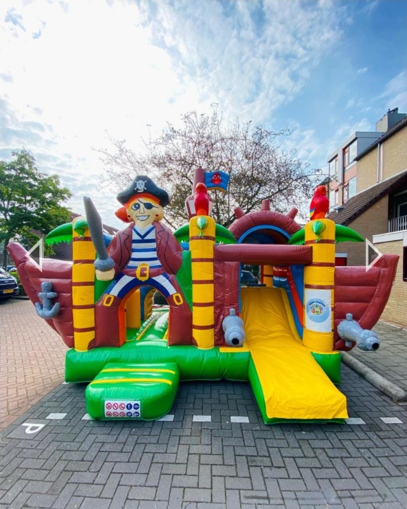 Springkussen huren verhuur luchtkussen kinderen feest, Hobby en Vrije tijd, Feestartikelen | Verhuur, Ophalen, Zo goed als nieuw