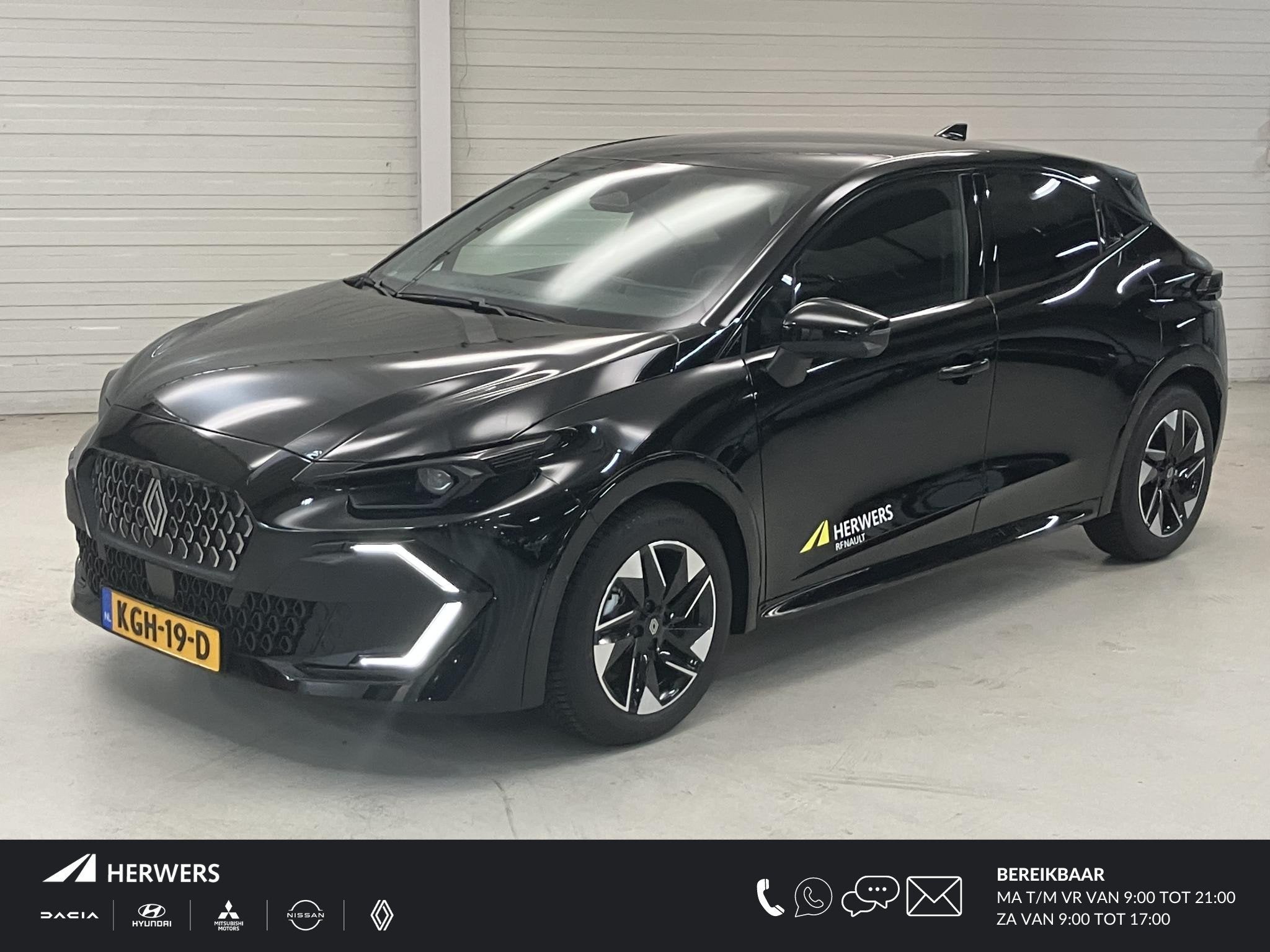 Renault Clio 1.8 Hybrid 160 techno / Automaat / All season b, Auto's, Renault, Euro 6, 4 cilinders, 1246 kg, Zwart