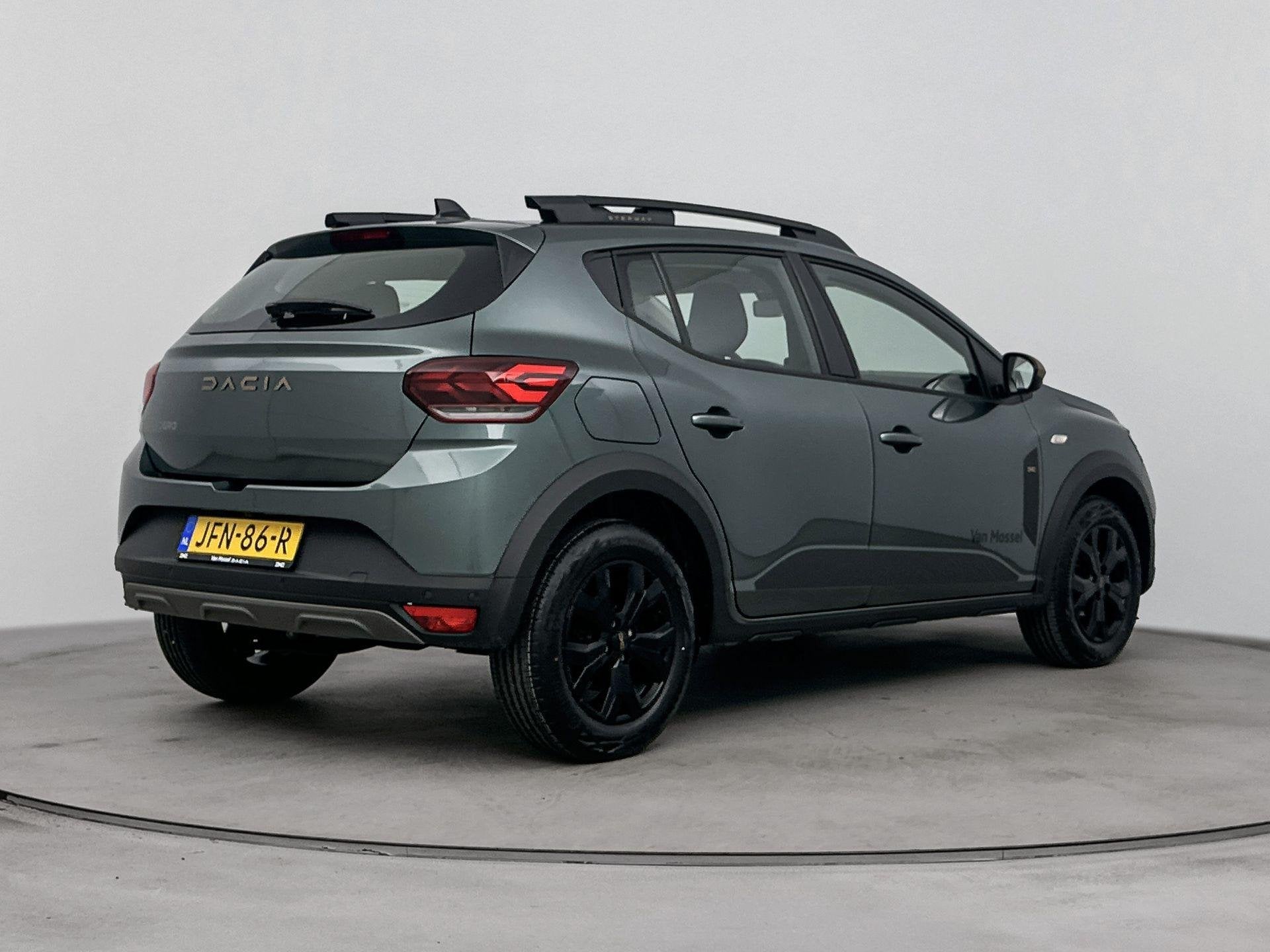 Dacia Sandero Stepway 1.1 TCe Extreme 110PK | Achteruitrijca, Auto's, Dealer onderhouden, Stof, Gebruikt, Euro 6