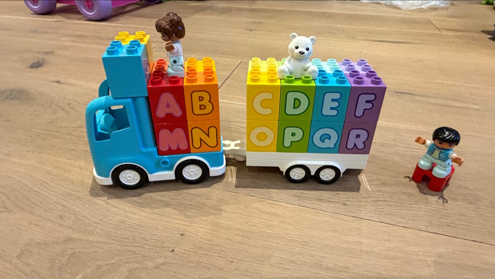 LEGO Duplo Alfabet Vrachtwagen met Figuren, Ophalen of Verzenden, Zo goed als nieuw, Overige merken