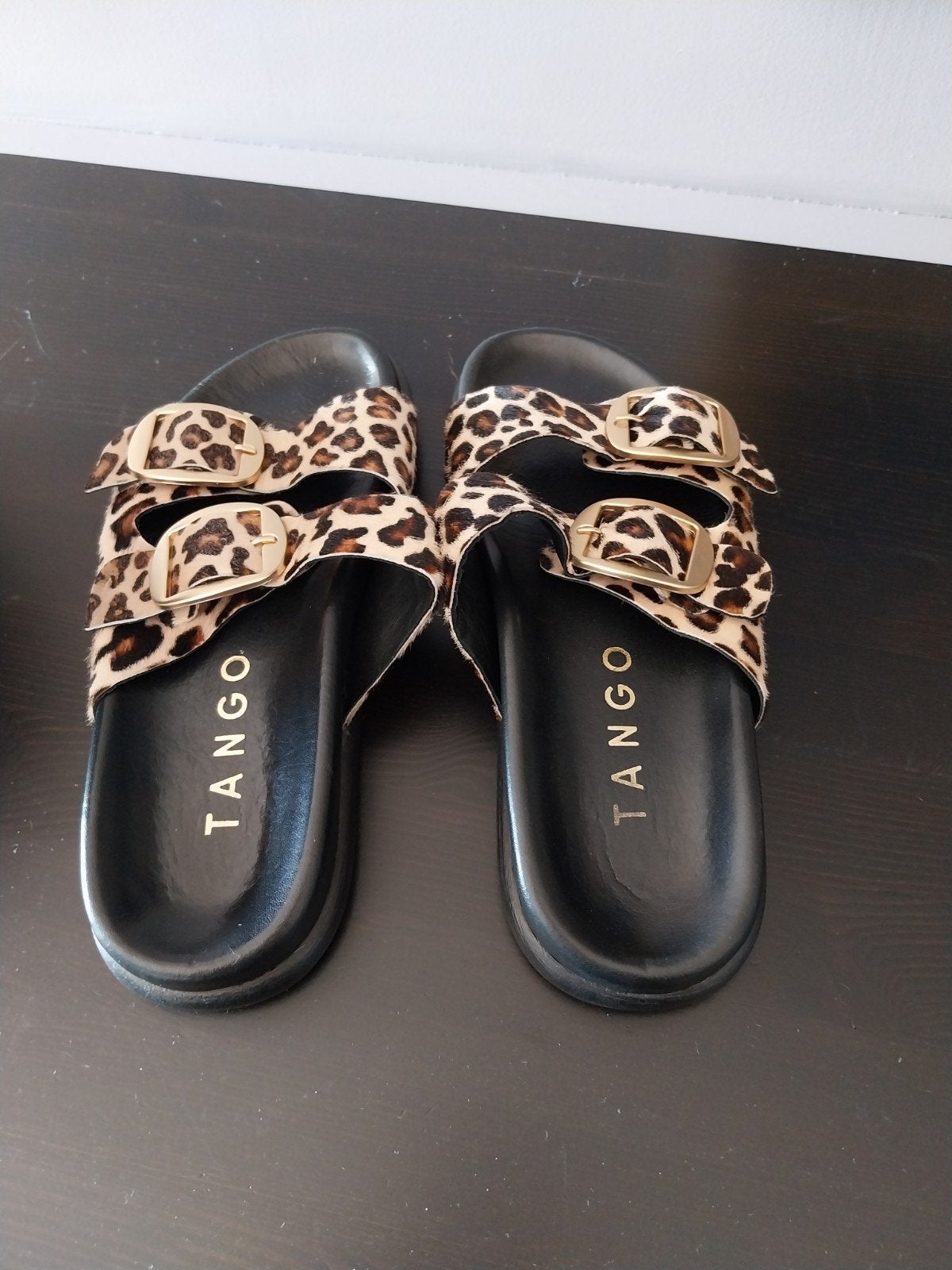 Tango slippers met luipaardprint - Maat 39, Slippers, Tango, Overige kleuren, Ophalen of Verzenden