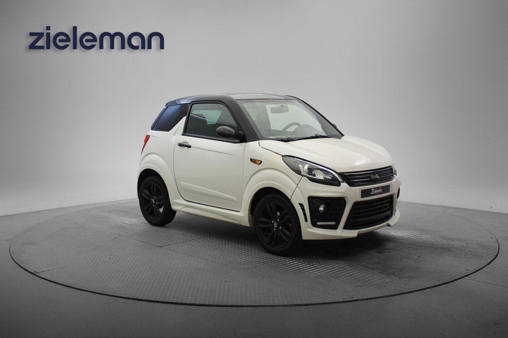 Ligier JS50 dCi Sport Young - 2022 - 10.042 Km - Camera, Lee, Ligier Group Benelux, Gebruikt, Info@ligiergroup.nl, Koolmijnlaan 142, 3582 Beringen, België