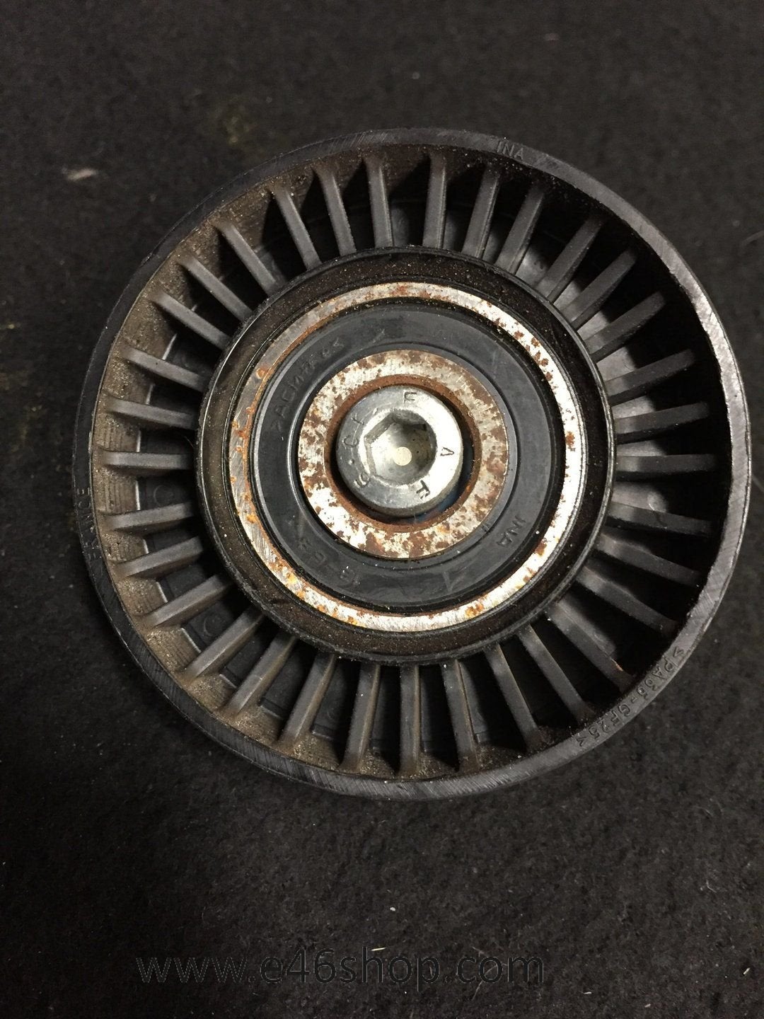 Dynamo poelie BMW E90 E91 E60 E61  M57 diesel motor, Auto-onderdelen, Motor en Toebehoren, BMW, Gebruikt, Ophalen of Verzenden