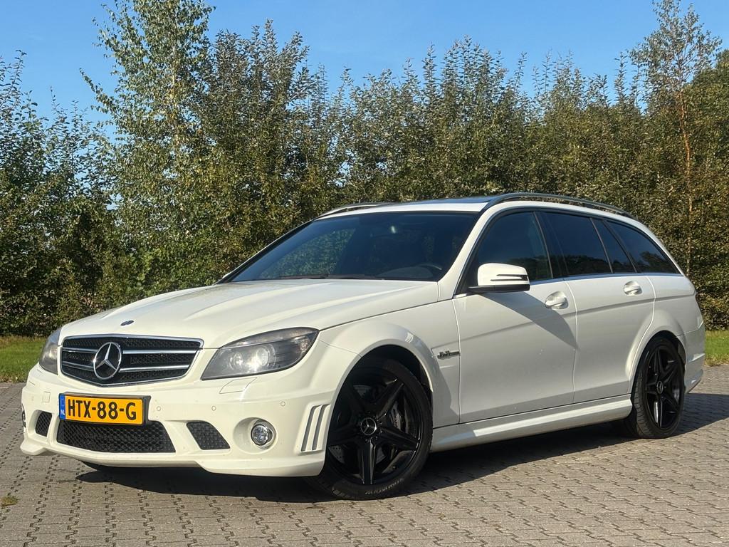 Mercedes-Benz C-klasse Estate C63 AMG 457PK Pano Leer Harman, Auto's, Mercedes-Benz, Automaat, Achterwielaandrijving, Bi-Xenon koplampen