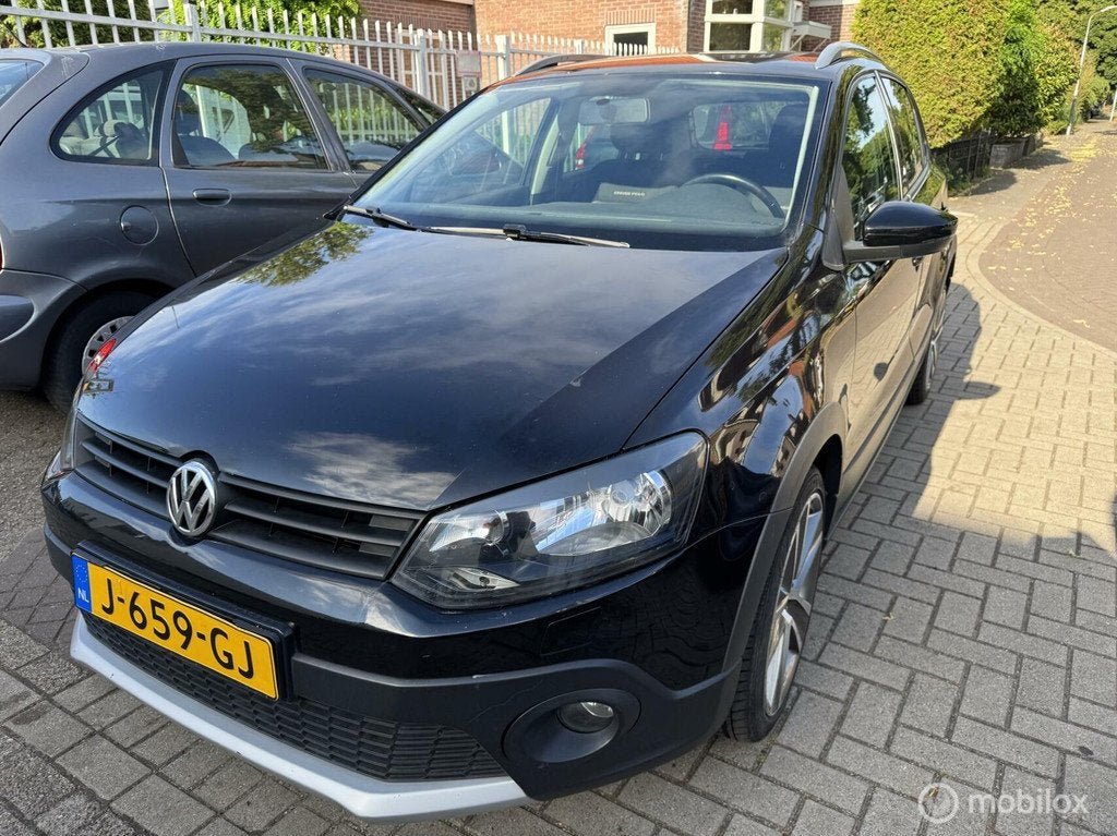 Volkswagen Polo 1.2 TSI Cross, Auto's, Voorwielaandrijving, Euro 5, Zwart, Handgeschakeld