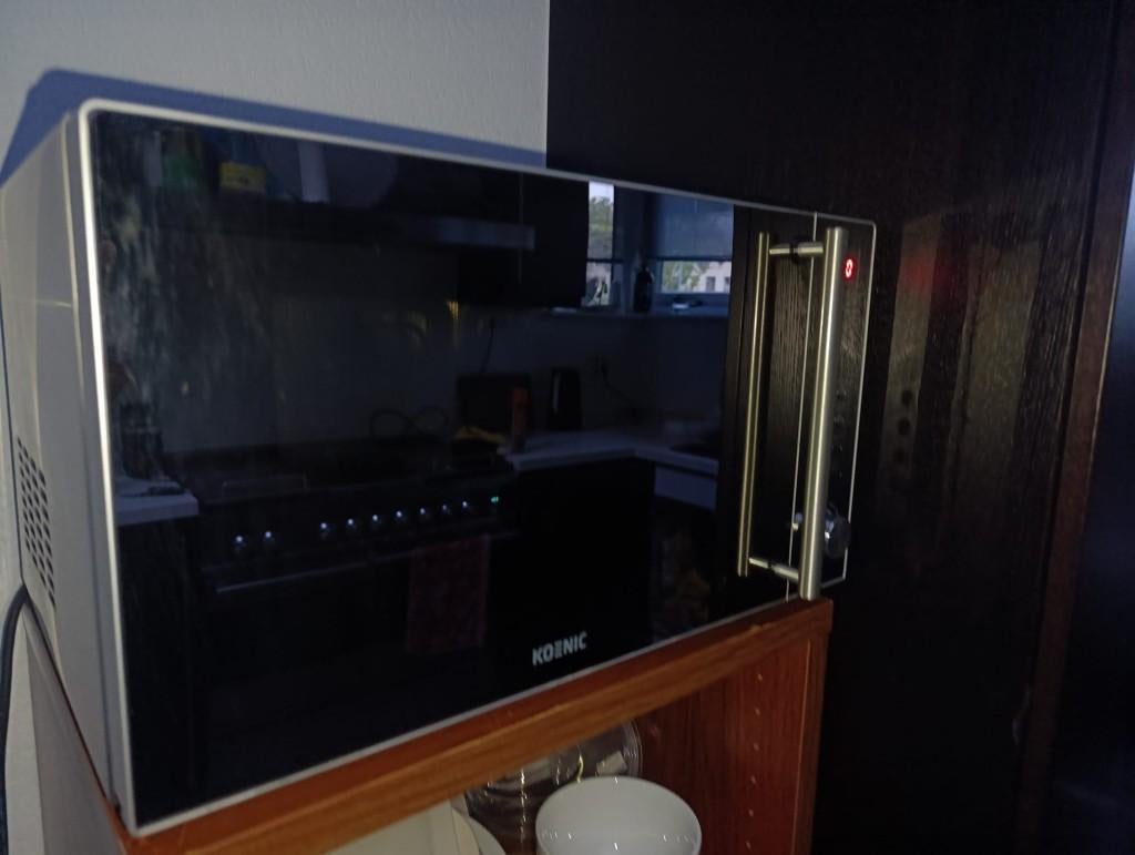 Koenic combimagnetron, Witgoed en Apparatuur, Magnetrons, Ophalen, Combimagnetron, Hete lucht, Zo goed als nieuw