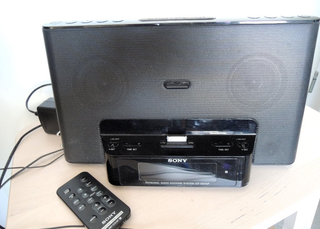 Sony Dockingstation / Wekkerradio / Radio +afstandsbediening, Ophalen, Zo goed als nieuw, Overige typen