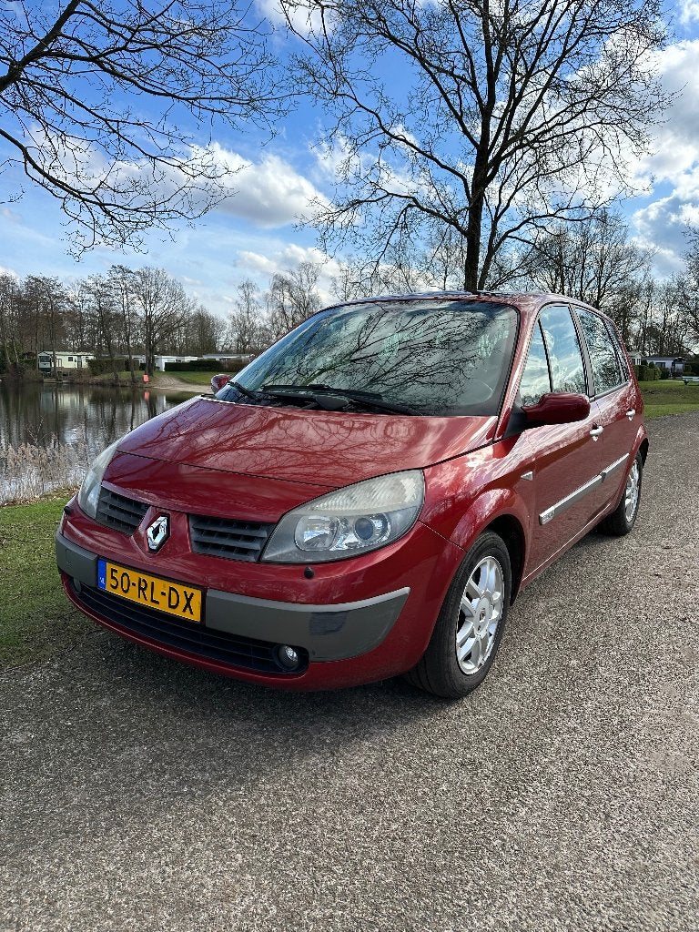 Renault Scénic 2.0 16V 99KW Autcom AUT Euro3 2005 Rood, Auto's, Renault, 1998 cc, 1250 kg, 4 cilinders, Origineel Nederlands