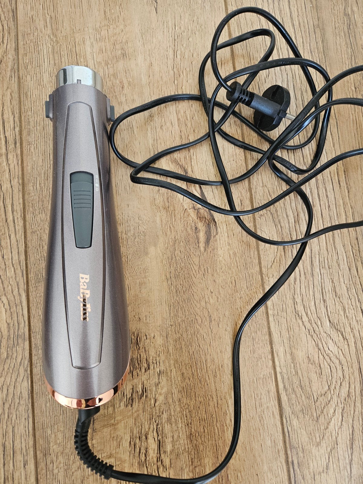 Babyliss föhnborstel, Witgoed en Apparatuur, Ophalen of Verzenden, Zo goed als nieuw, Haarverzorging