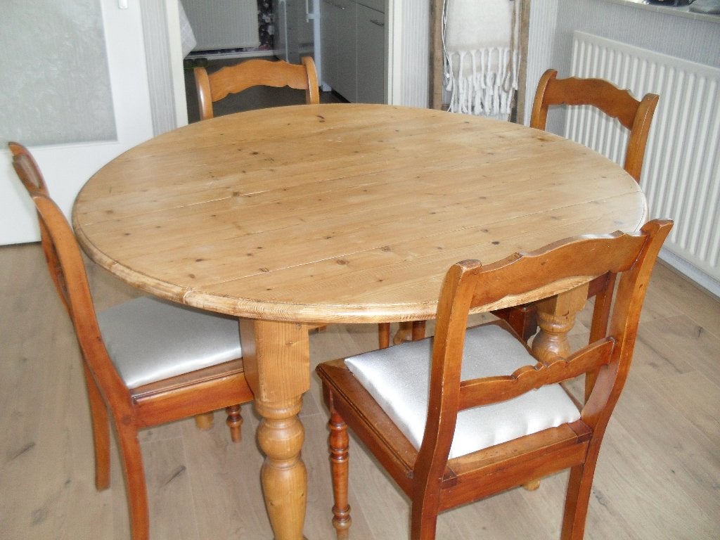 ronde eettafel, Ophalen, Gebruikt, Rond, Vier personen
