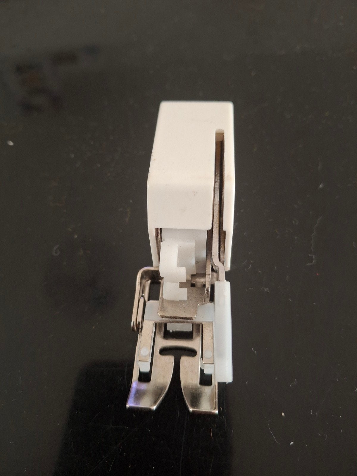 Naaimachinevoetje - Accessoire voor naaimachine, Hobby en Vrije tijd, Naaimachines en Toebehoren, Ophalen of Verzenden