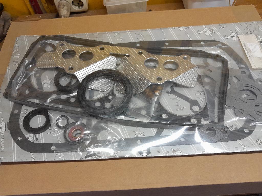 Motorpakkingset Mitsubishi Colt Lancer Tredia 1.4 4G12, Ophalen of Verzenden, Nieuw, Mitsubishi