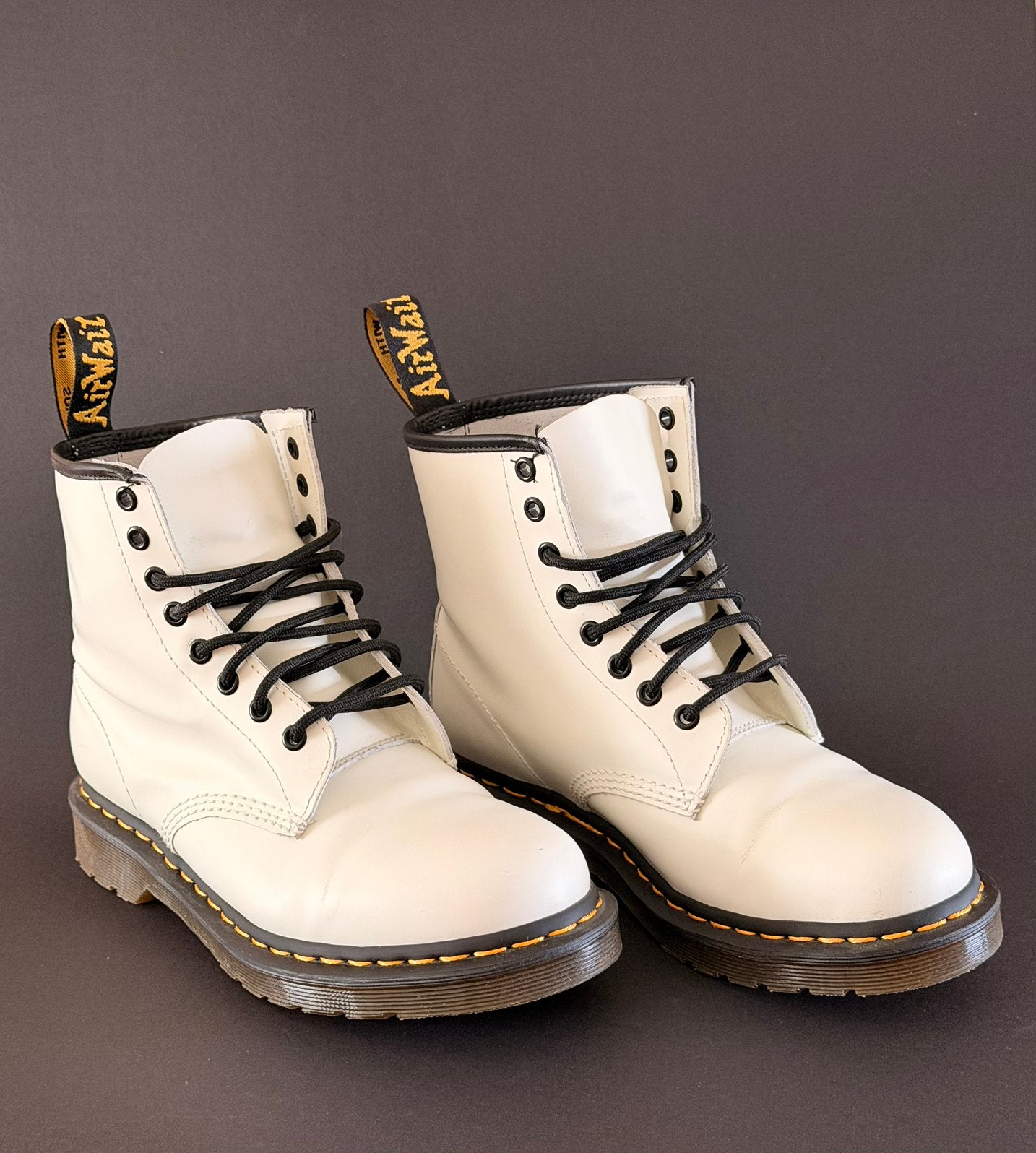 Dr Martens 1460 Wit/white maat 40, Wit, Lage of Enkellaarzen, Ophalen of Verzenden, Zo goed als nieuw
