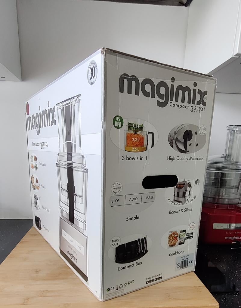 Magimix 3200XL foodprocessor, compleet + extra accessoires, Witgoed en Apparatuur, Keukenmixers, Verzenden, 1 tot 2 liter, 2 snelheden