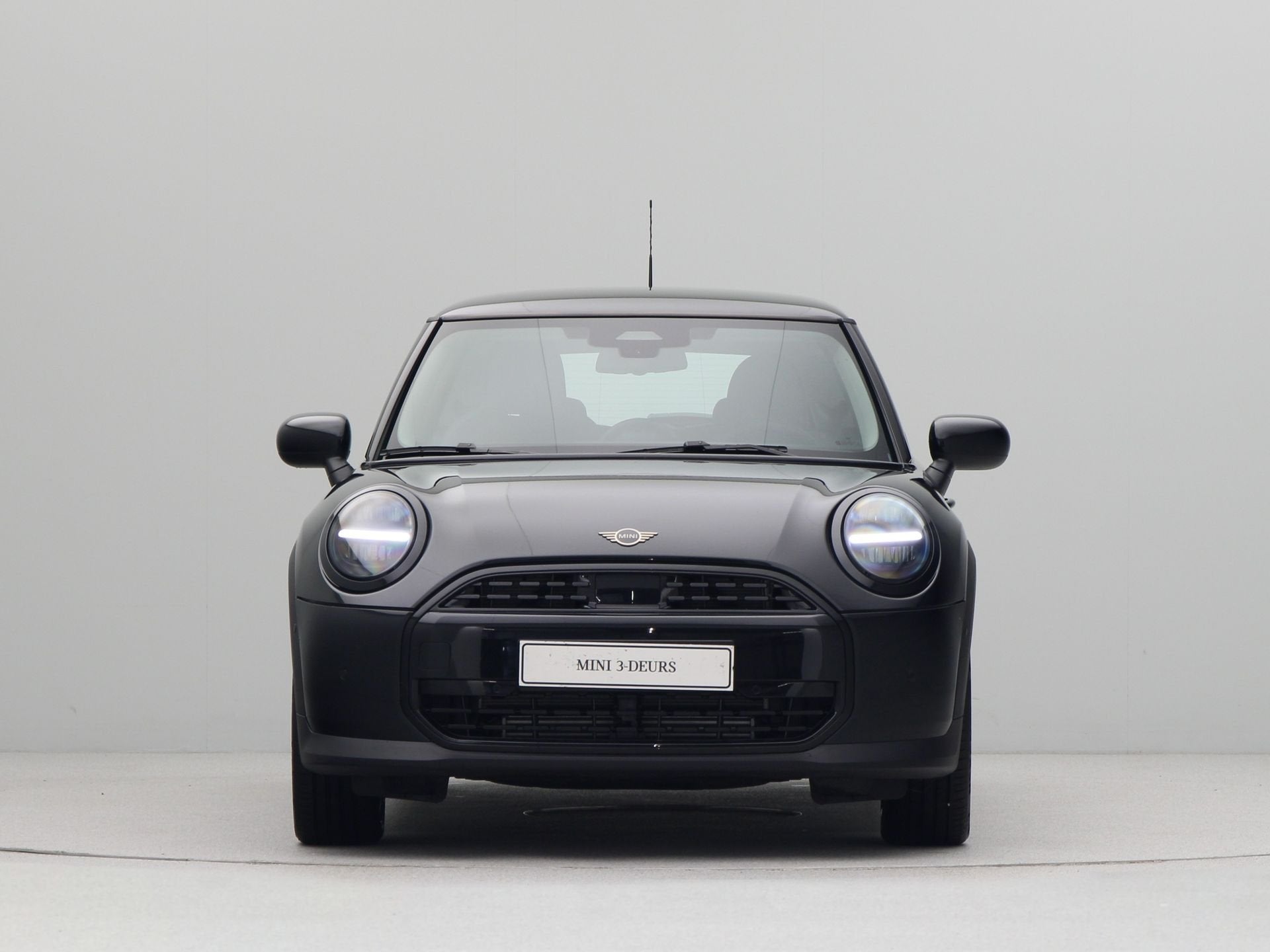 MINI Cooper C Classic Pakket XS PRIVATE LEASE EUR 516,- (60, Auto's, Zwart, 156 pk, 4 stoelen, Zwart
