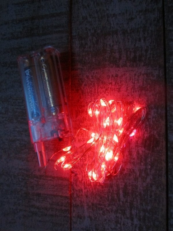 LED SNOERTJE OP BATTERIJ - DIVERSE KLEUREN, Ophalen of Verzenden, Nieuw, Blauw, Overige materialen