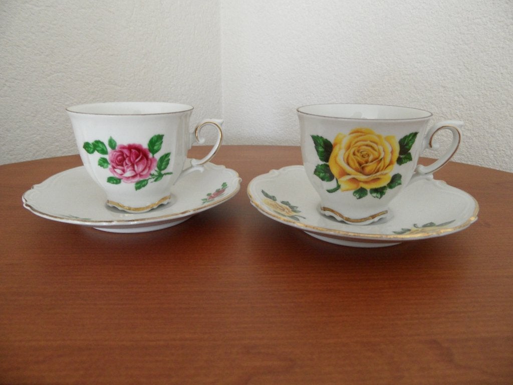 antieke kop en schotels met goudrand in diverse uitvoeringen, Antiek en Kunst, Antiek | Servies los, Ophalen of Verzenden