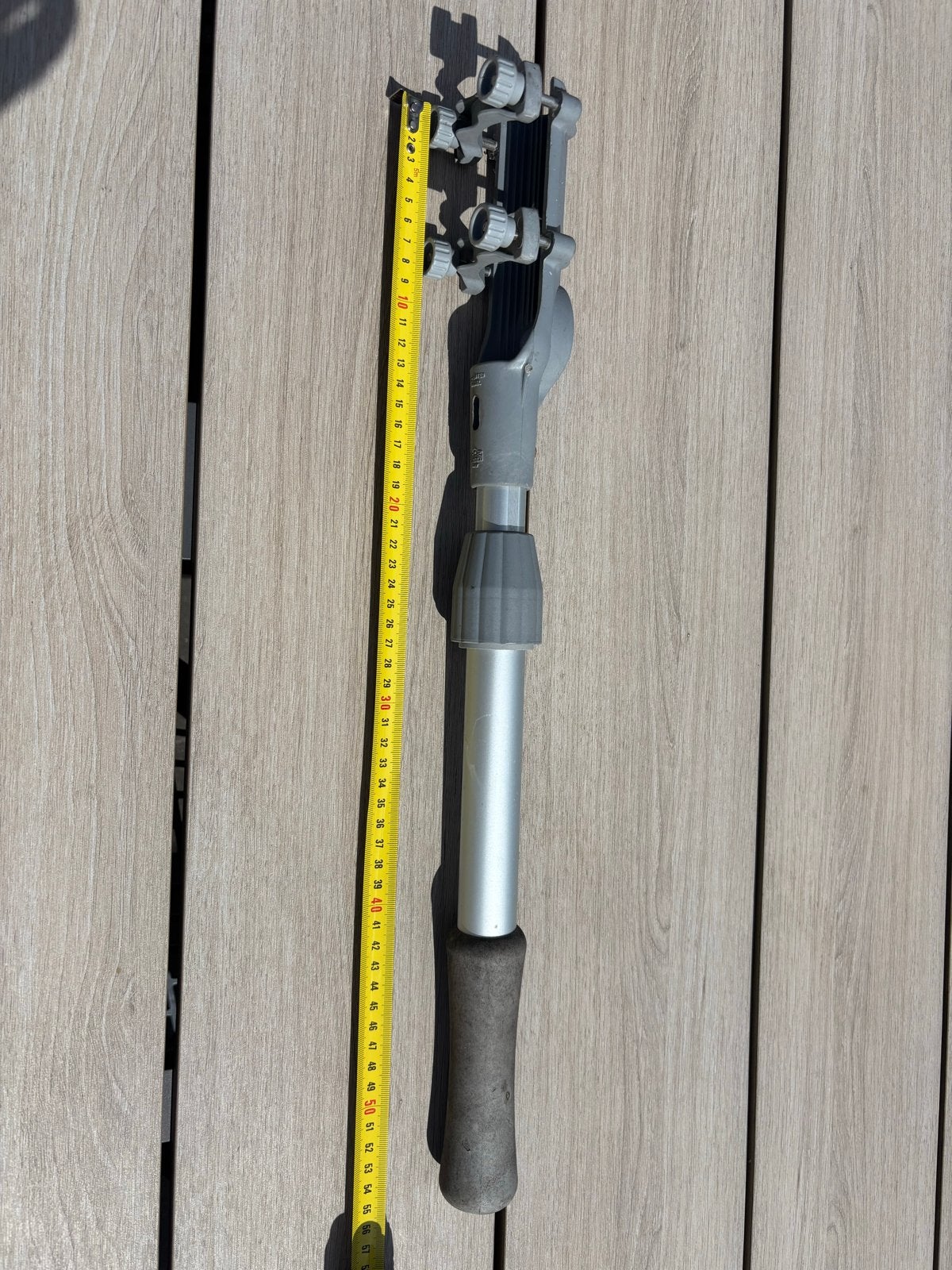 Uitschuifbare telescoopsteel 55-80cm voor buitenboord motor., Ophalen, Zo goed als nieuw, Motor en Techniek